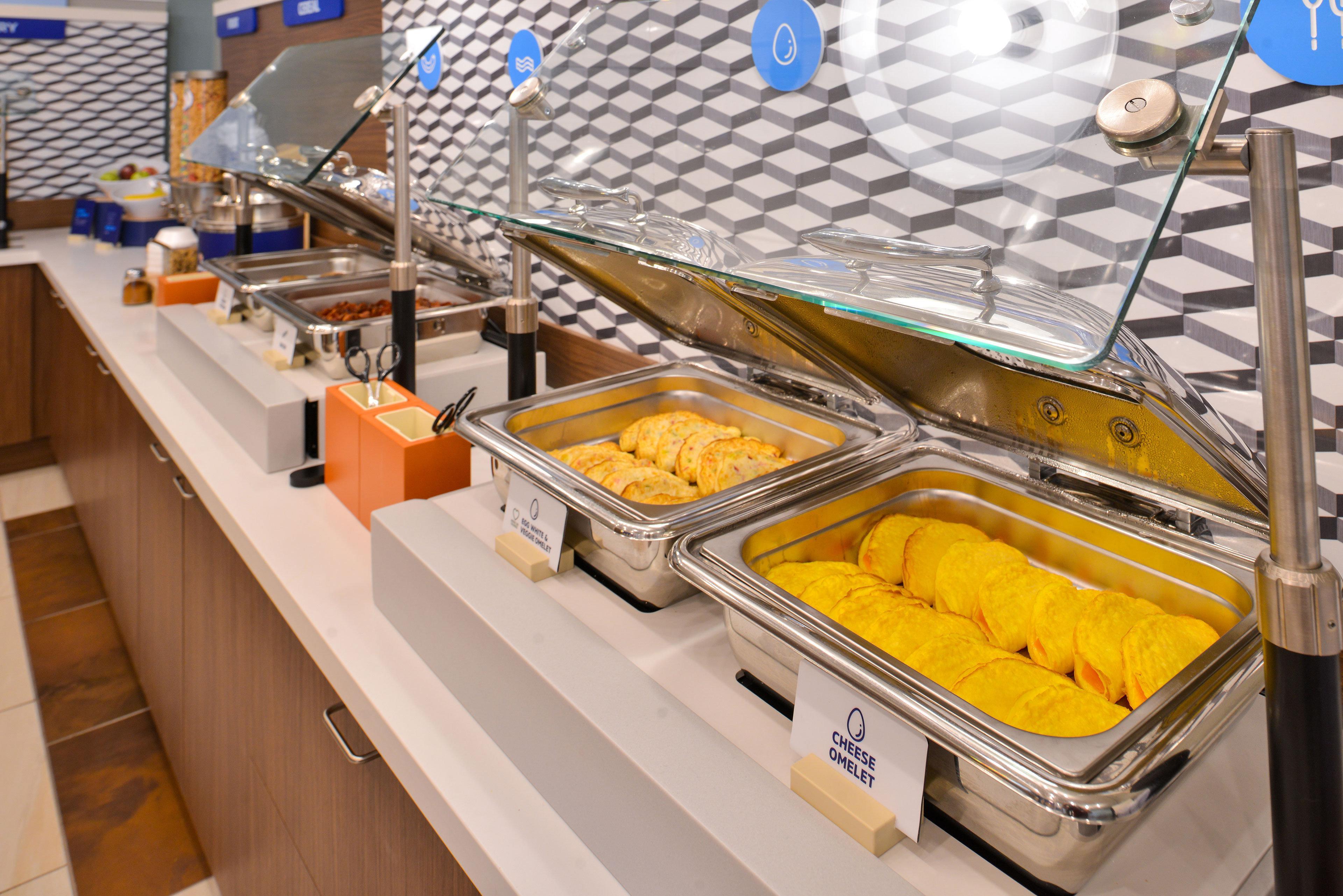 Holiday Inn Express Hotel & Suites Milwaukee-New Berlin By Ihg Buitenkant foto