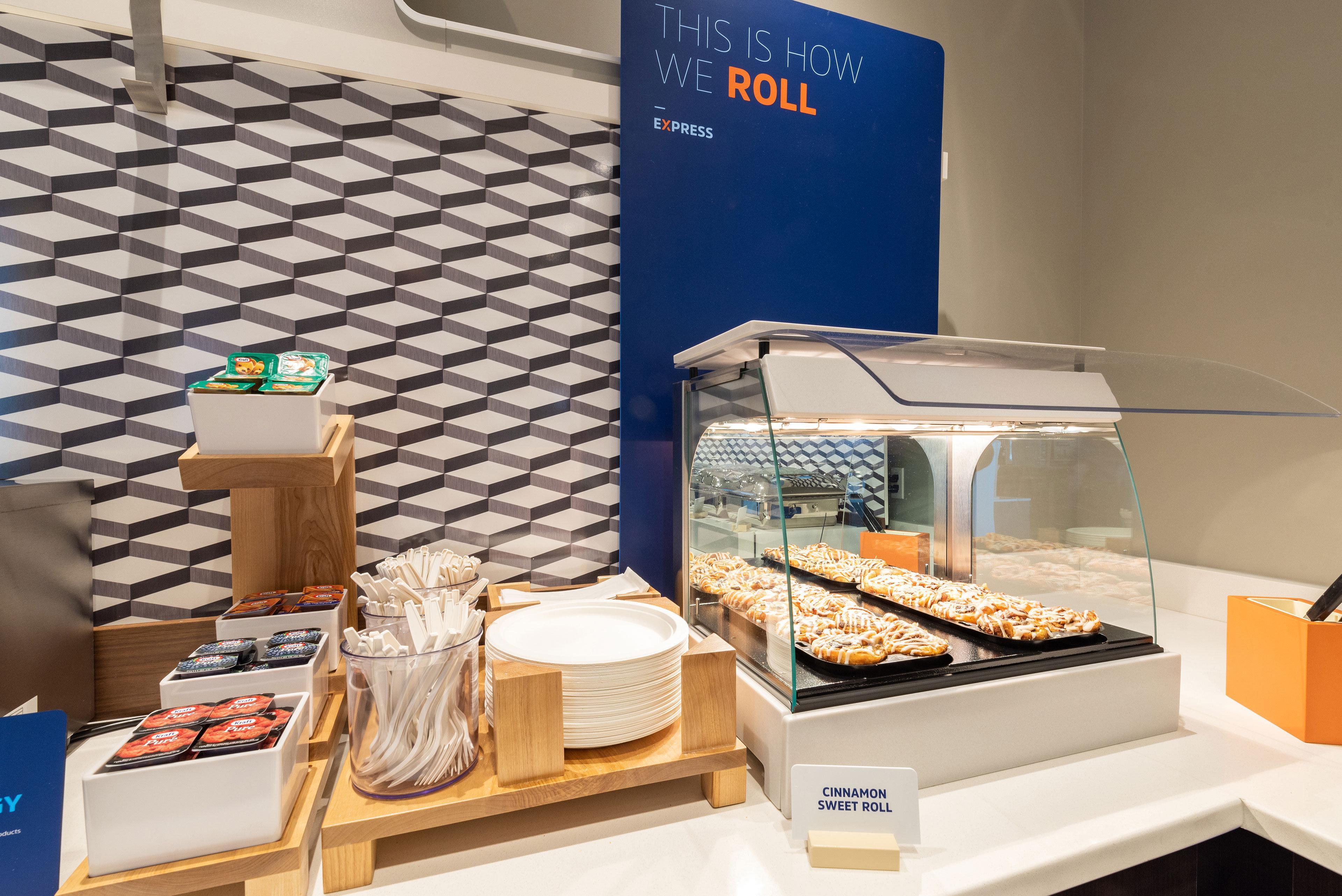 Holiday Inn Express Hotel & Suites Milwaukee-New Berlin By Ihg Buitenkant foto